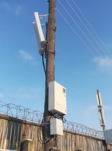 Установка комплекса Малахит-1 на опоре периметра объекта