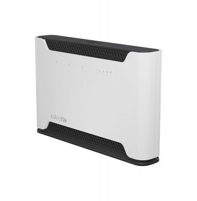 Точка доступа MikroTik Chateau LTE18 вид спереди