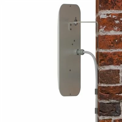 AX-2412p - комнатная и внешняя антенна Wi-Fi (12Дб) сзади